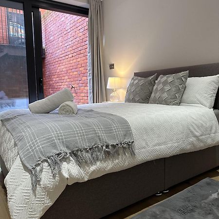 Richardson Deluxe Apartments ロンドン エクステリア 写真